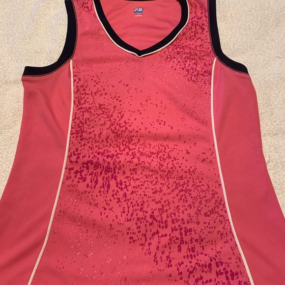 SB Active Tops - Picture 3 of 7